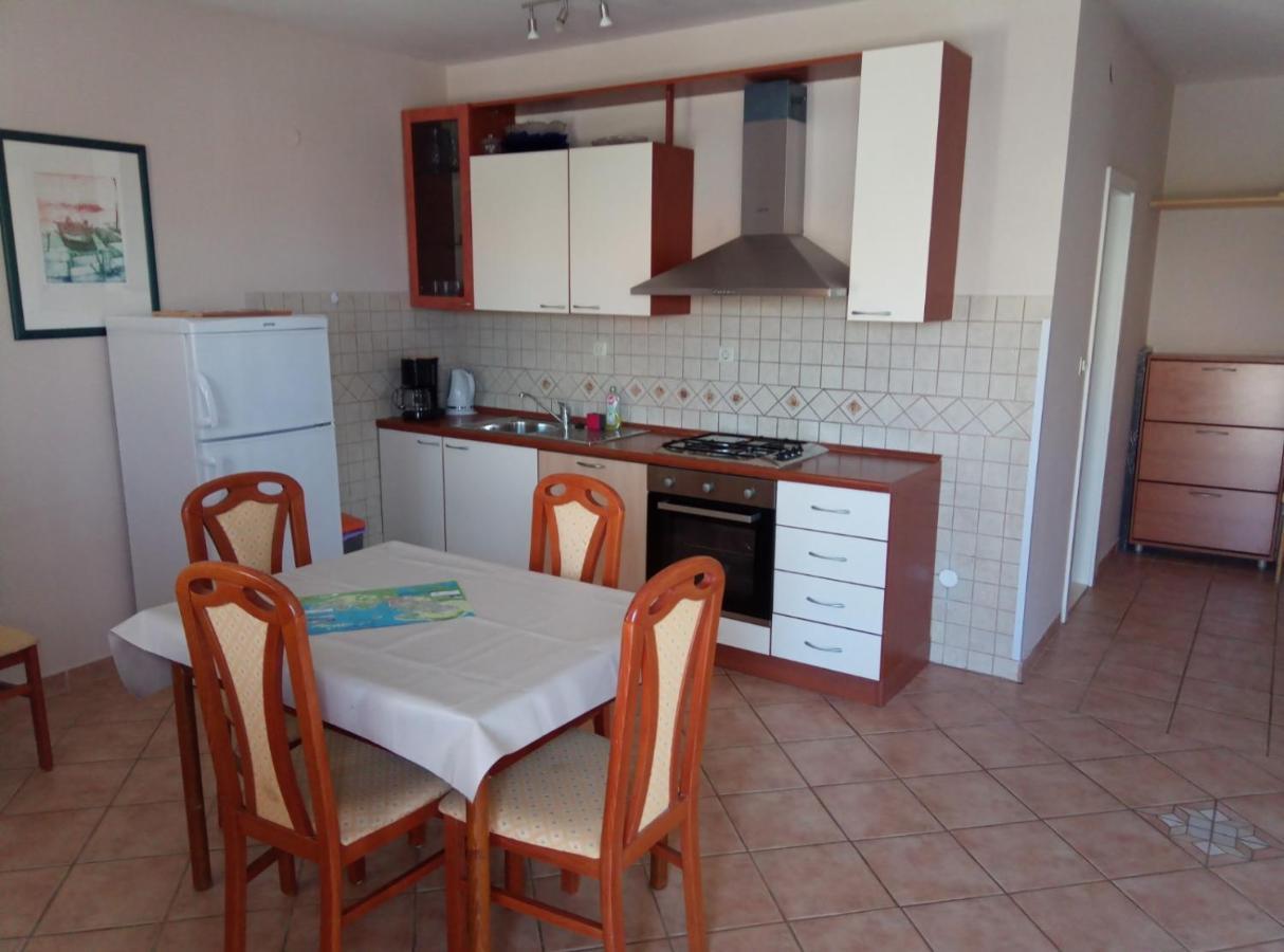 Apartments Laura هفار المظهر الخارجي الصورة
