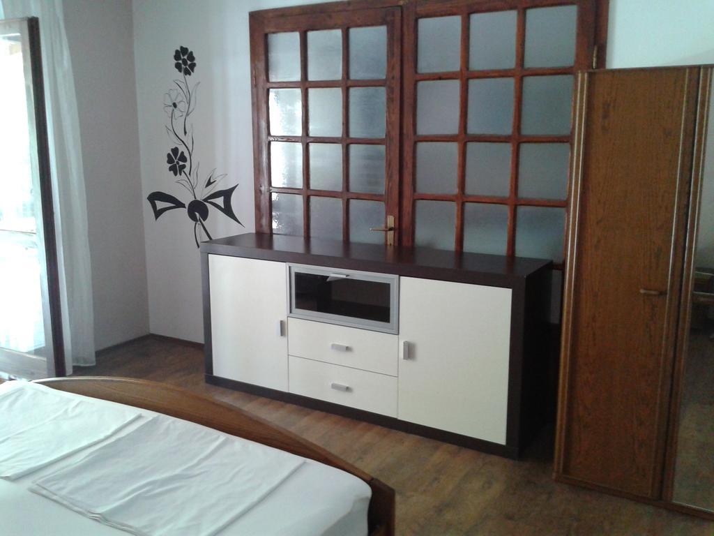 Apartments Laura هفار الغرفة الصورة