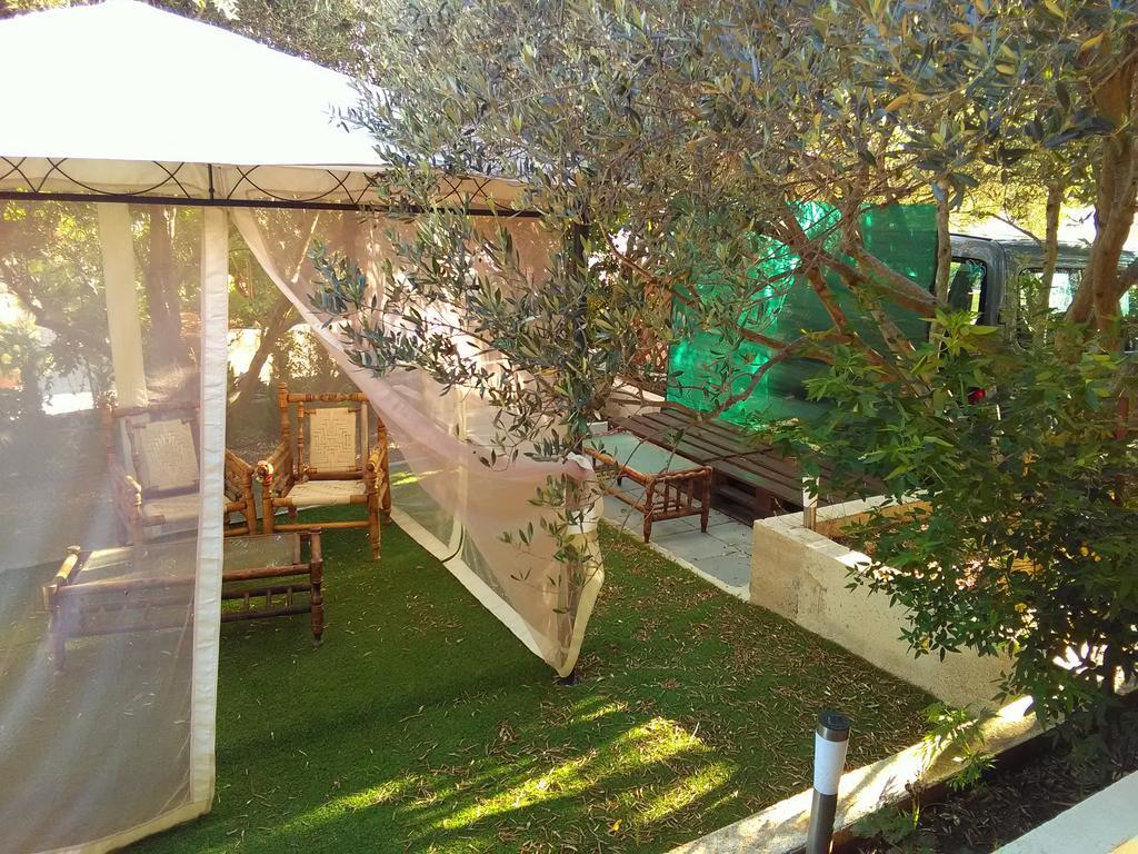 Apartments Laura هفار المظهر الخارجي الصورة