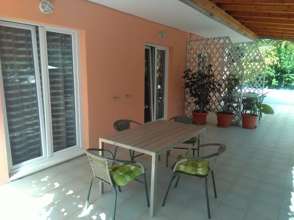 Apartments Laura هفار المظهر الخارجي الصورة
